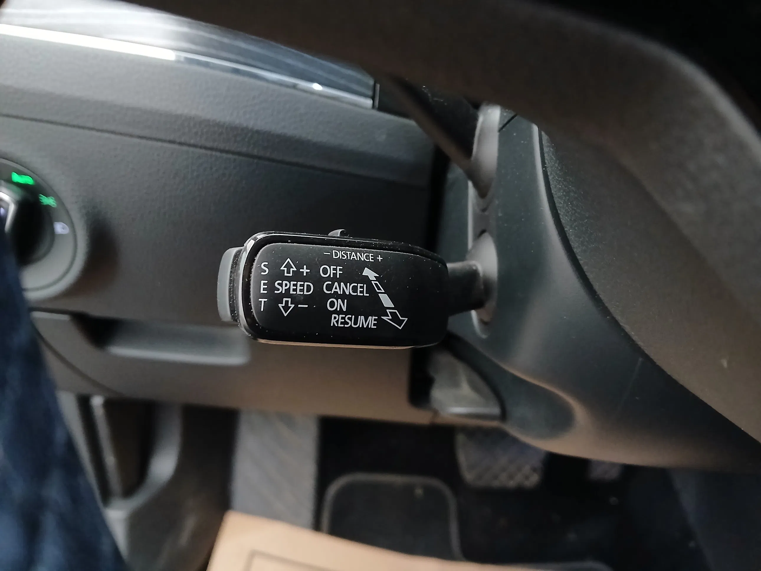 Skoda Superb Combi 2.0 TDI Style | Bild 19 von 31