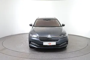 Skoda Superb Combi 2.0 TDI Style | Thumbnail 3 von 31