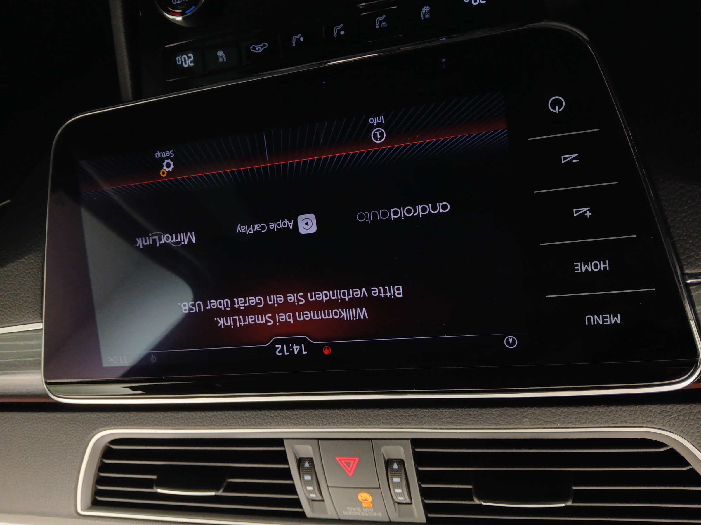 Skoda Superb Combi 2.0 TDI Style | Bild 22 von 31