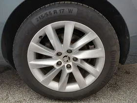 Skoda Superb Combi 2.0 TDI Style | Thumbnail 10 von 31