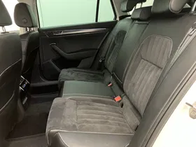 Skoda Superb Combi 2.0 TDI Style 4X4 DSG | Thumbnail 22 von 27