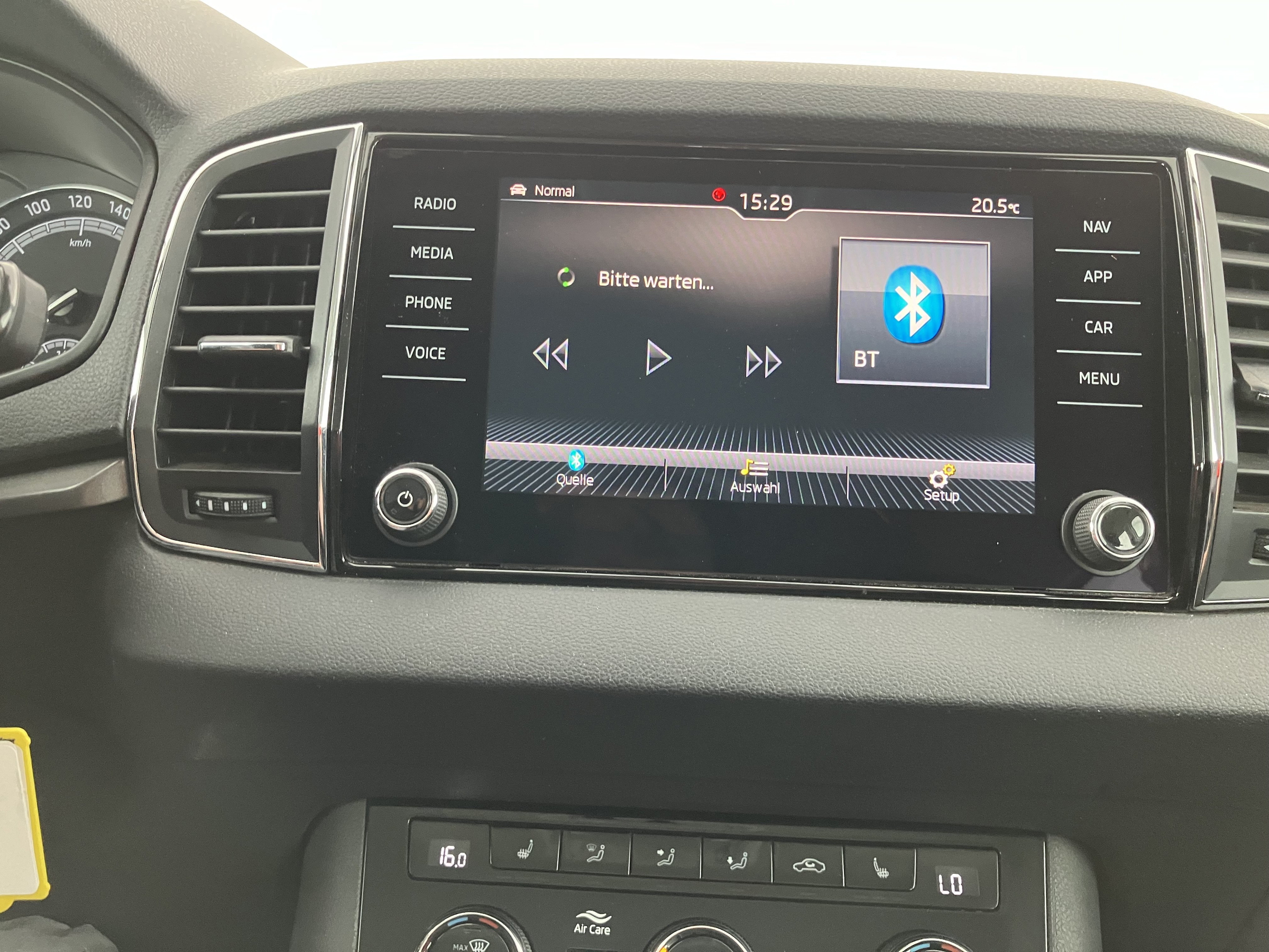 Skoda KAROQ Ambition Limited TDI | Bild 11 von 31