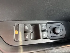 Skoda Karoq 2.0 TDI Ambition SC | Thumbnail 13 von 20