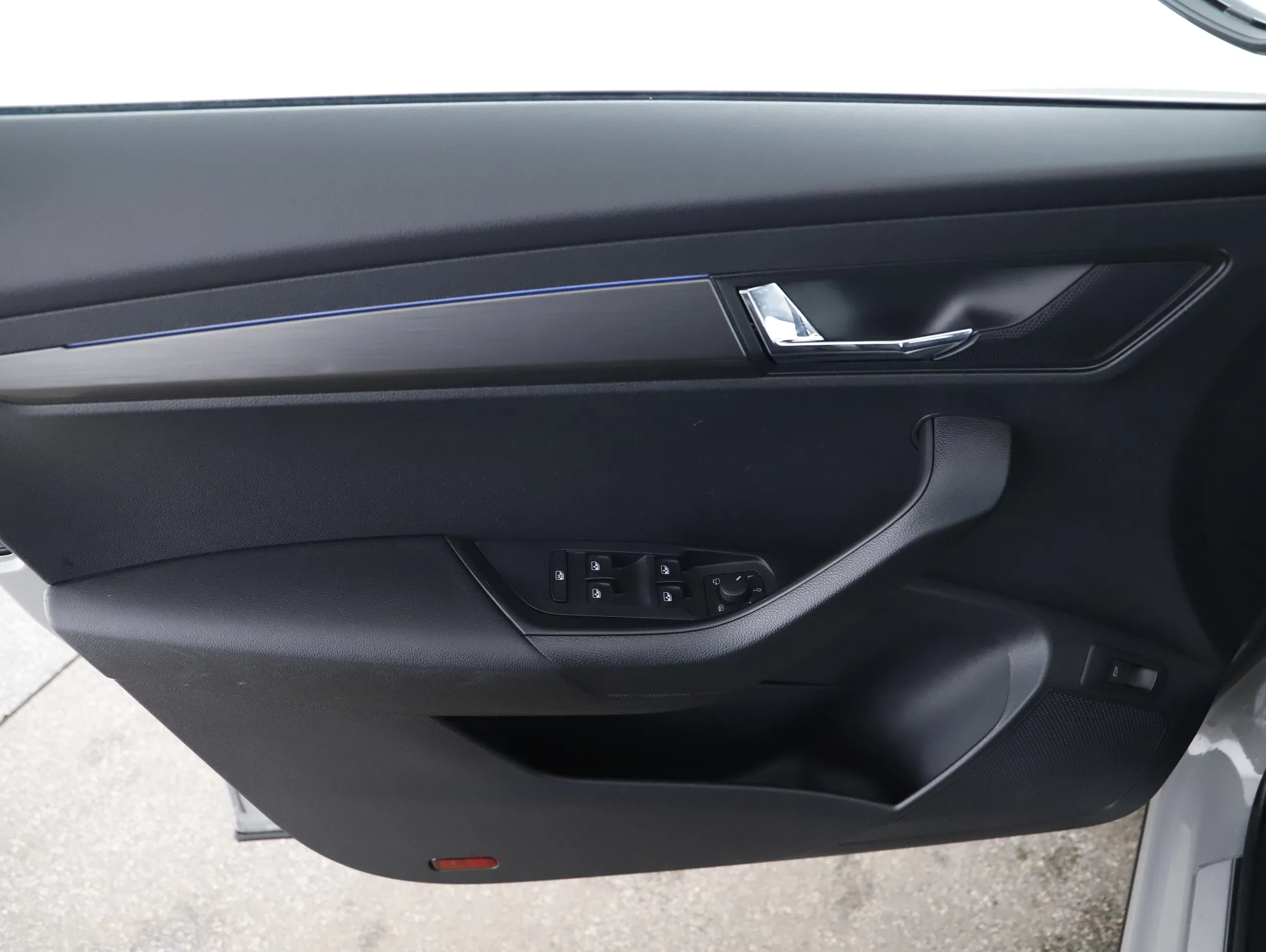 Skoda Karoq 2.0 TDI Ambition SC | Bild 14 von 24