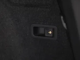 Skoda Karoq 2.0 TDI Ambition SC | Thumbnail 18 von 24