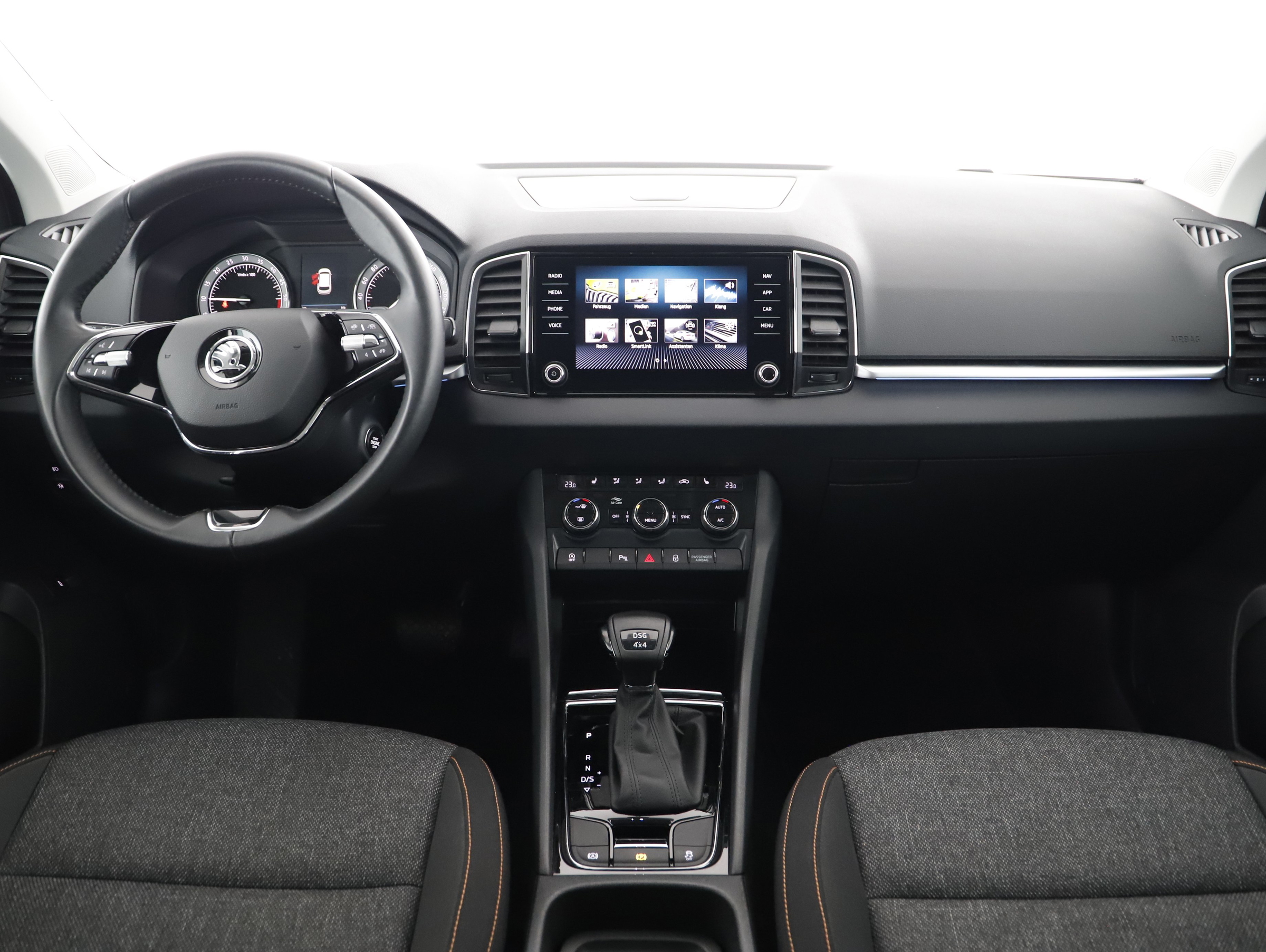 Skoda Karoq 2.0 TDI Ambition SC | Bild 3 von 24