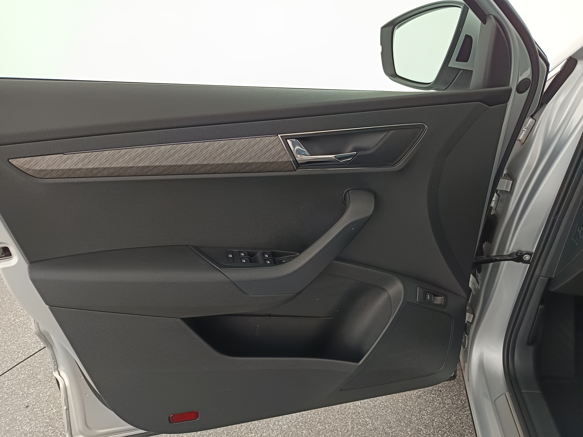 Skoda Karoq 2.0 TDI Style | Bild 11 von 31