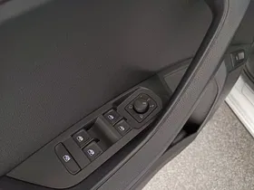 Skoda Karoq 2.0 TDI Style | Thumbnail 12 von 31