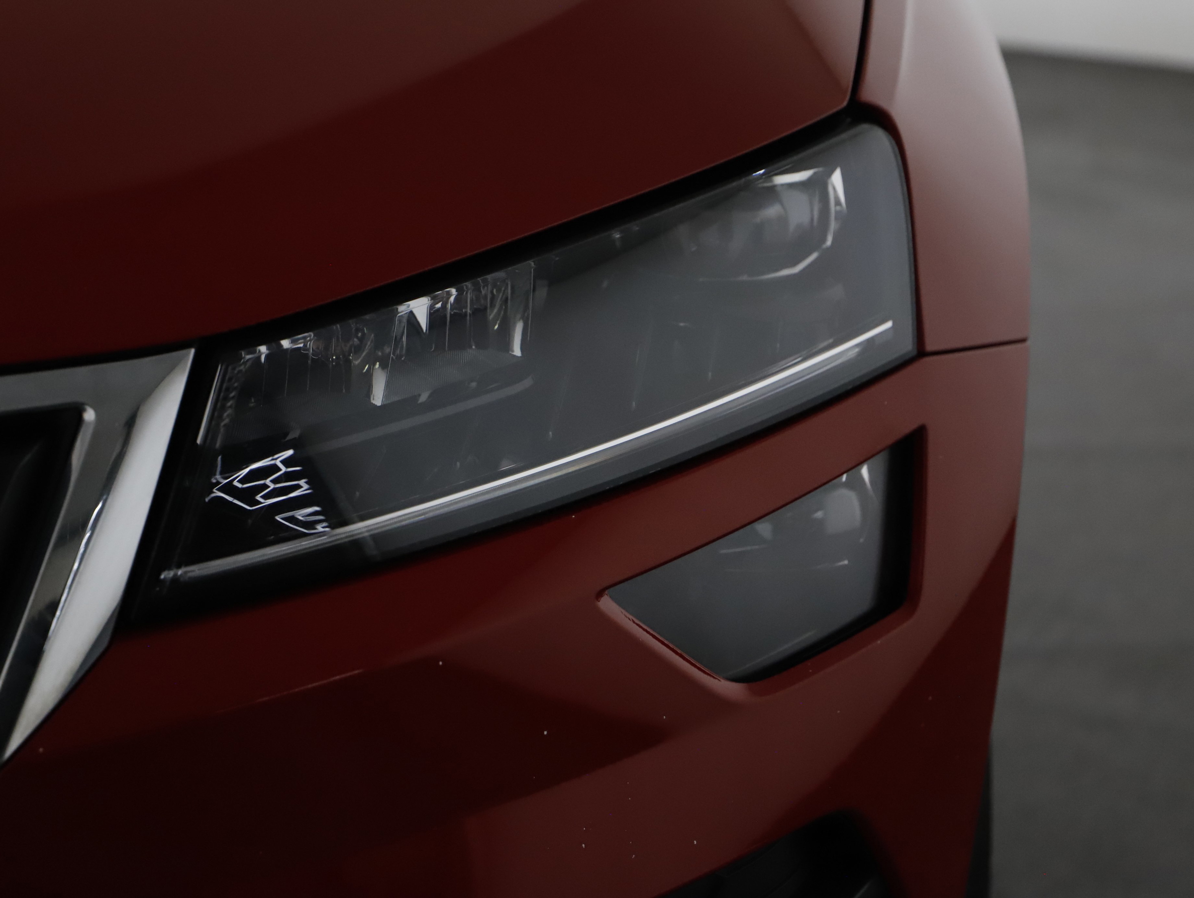 Skoda Karoq 2.0 TDI Sportline | Bild 21 von 23