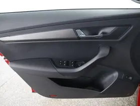 Skoda Karoq 2.0 TDI Sportline | Thumbnail 4 von 23