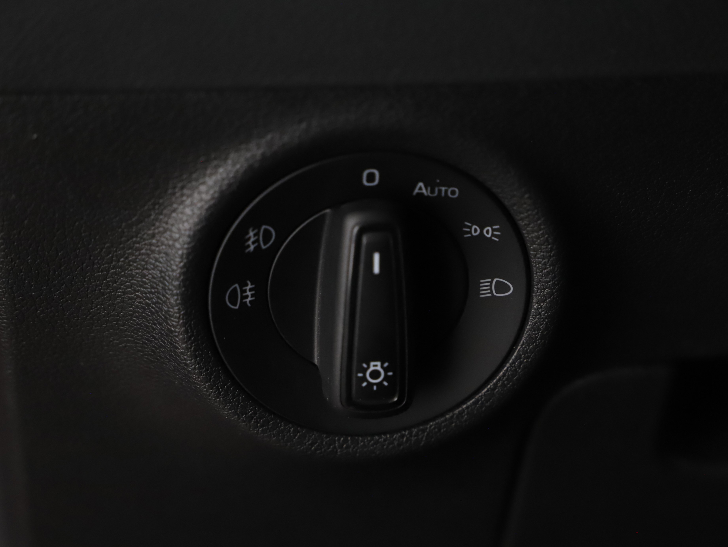 Skoda Karoq 2.0 TDI Sportline | Bild 6 von 23