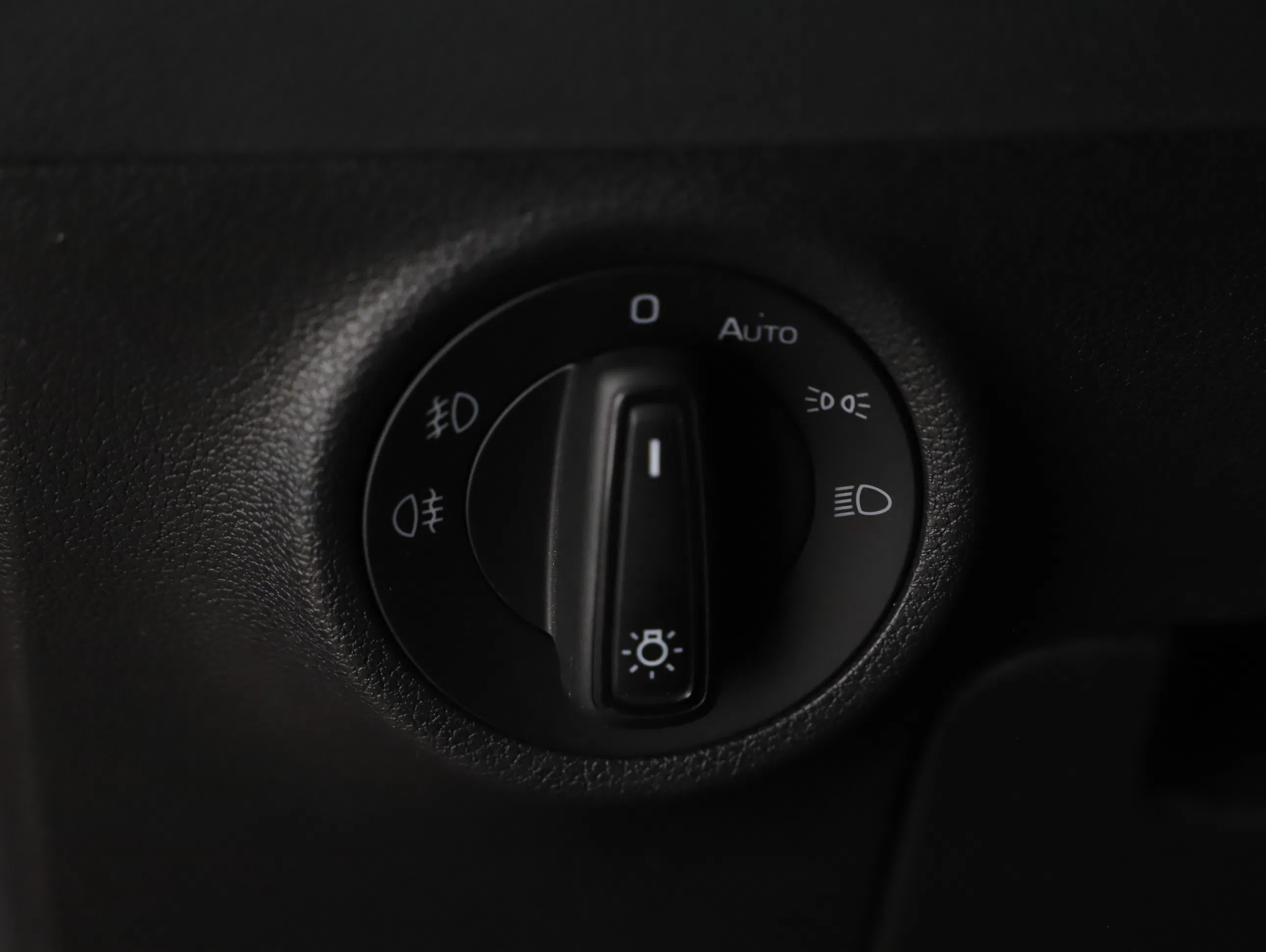 Skoda Karoq 2.0 TDI Sportline | Bild 6 von 23