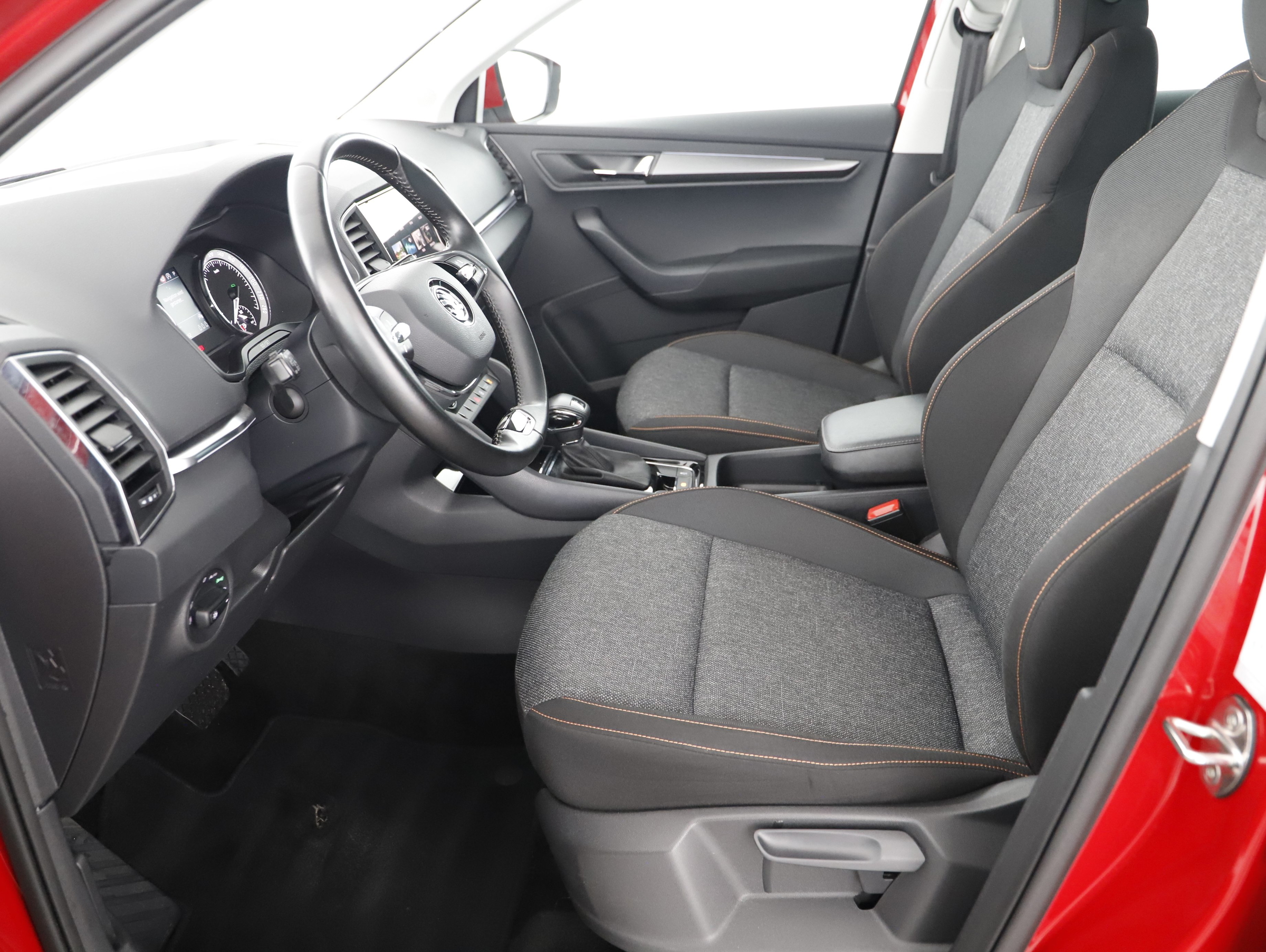 Skoda Karoq 2.0 TDI Sportline | Bild 7 von 23