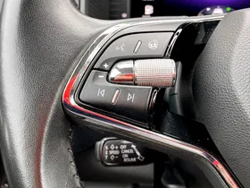 Skoda Karoq 2.0 TDI Style 4x4 | Thumbnail 18 von 24