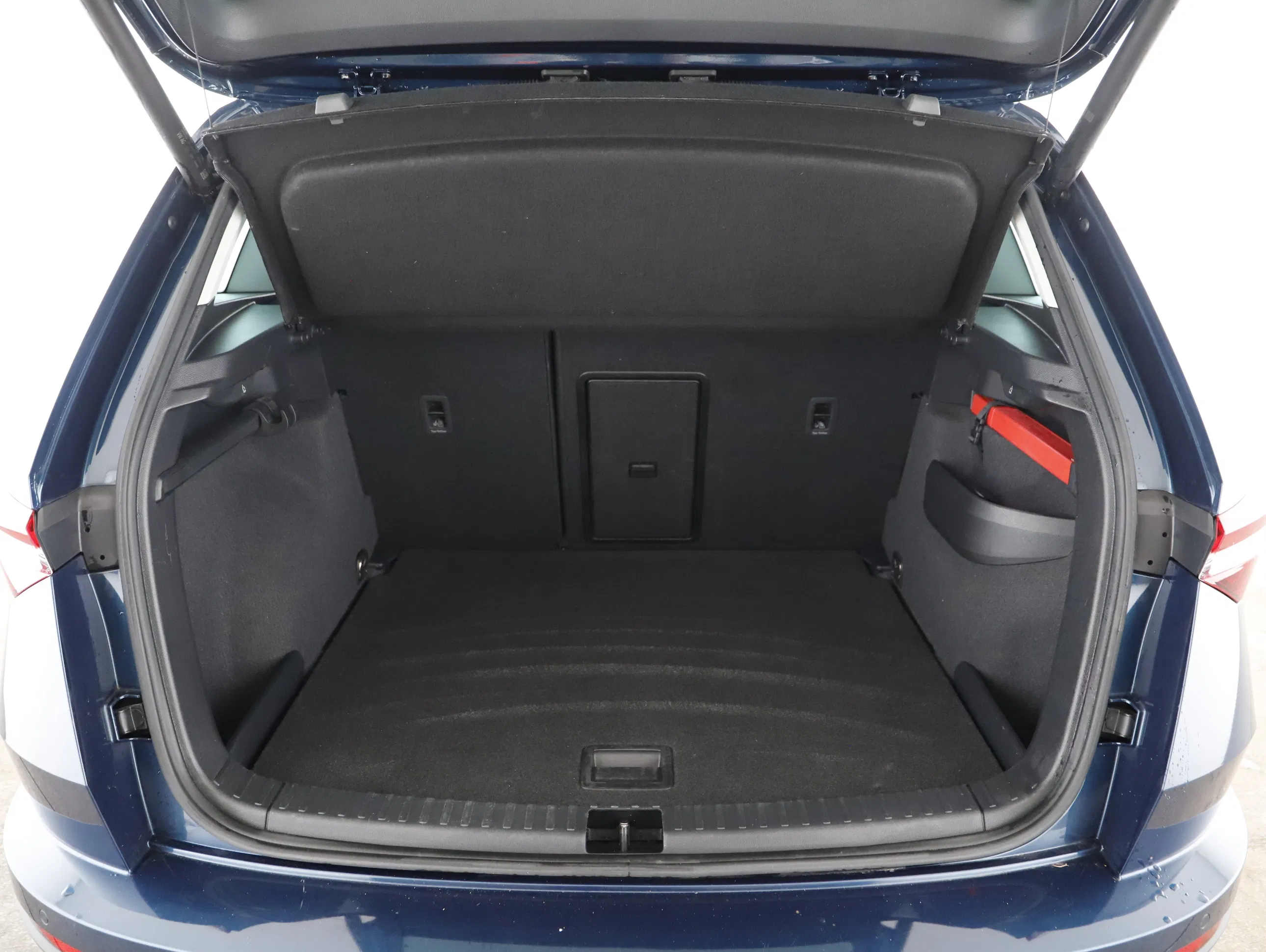 Skoda Karoq 2.0 TDI 4x4 Style | Bild 17 von 25