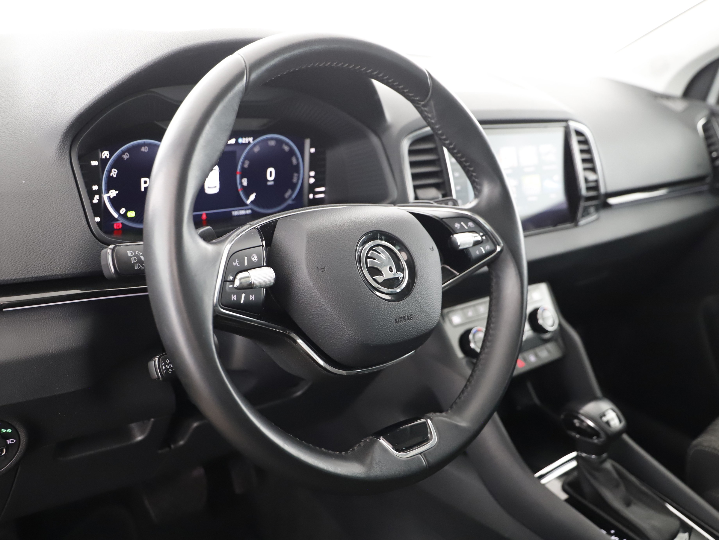 Skoda Karoq 2.0 TDI 4x4 Style | Bild 4 von 25