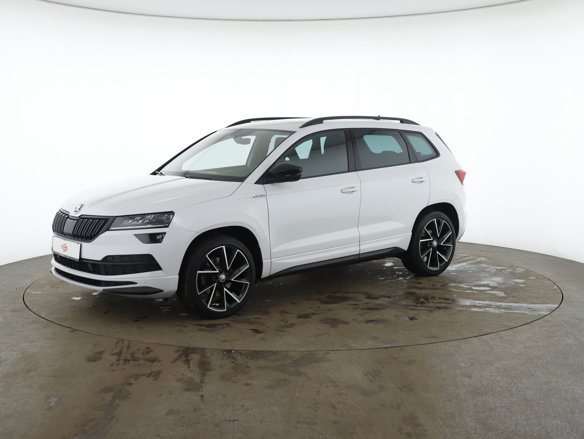 Skoda Karoq 2.0 TDI Sportline | Bild 2 von 31