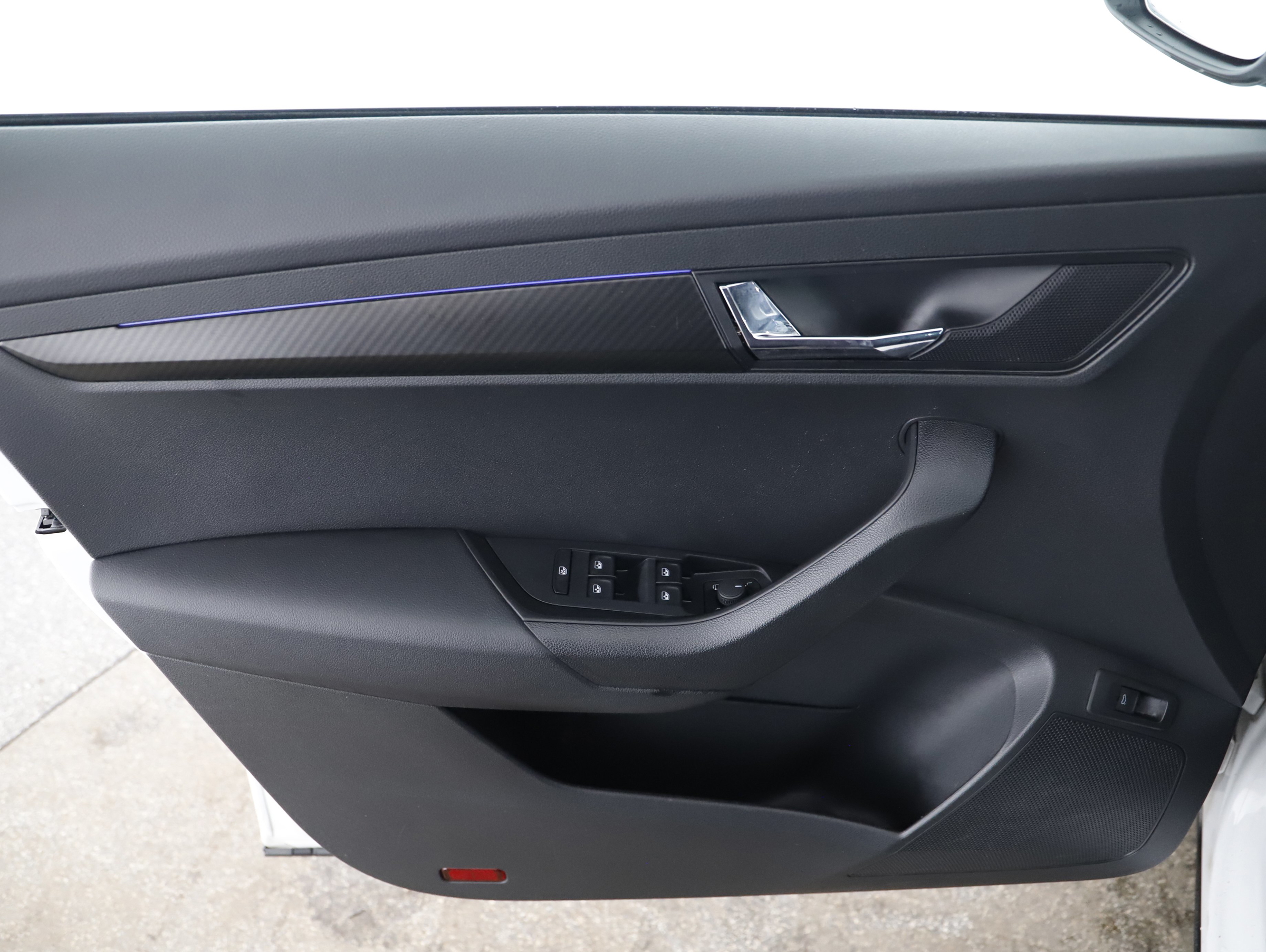 Skoda Karoq 2.0 TDI Sportline | Bild 11 von 31