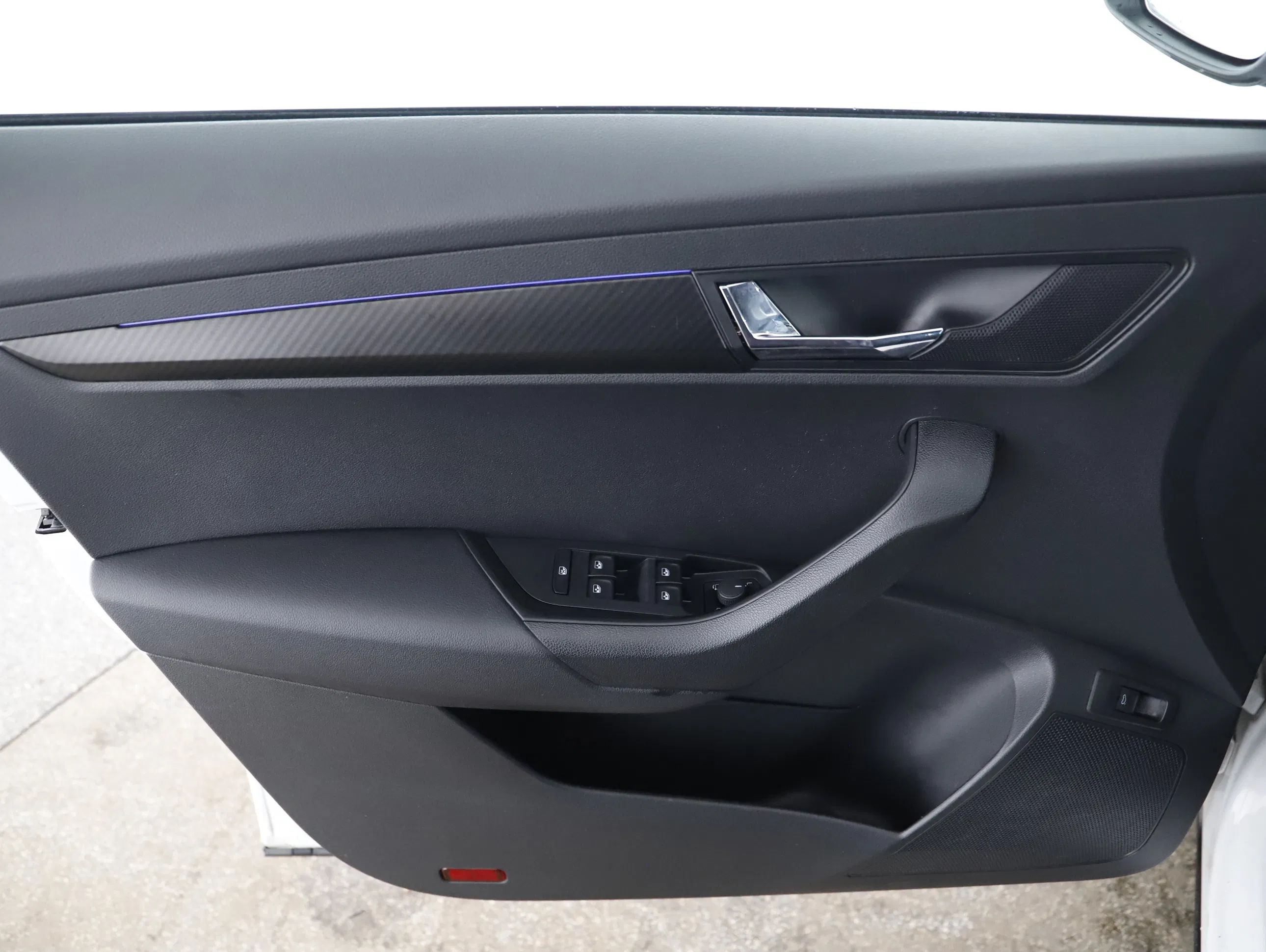 Skoda Karoq 2.0 TDI Sportline | Bild 11 von 31