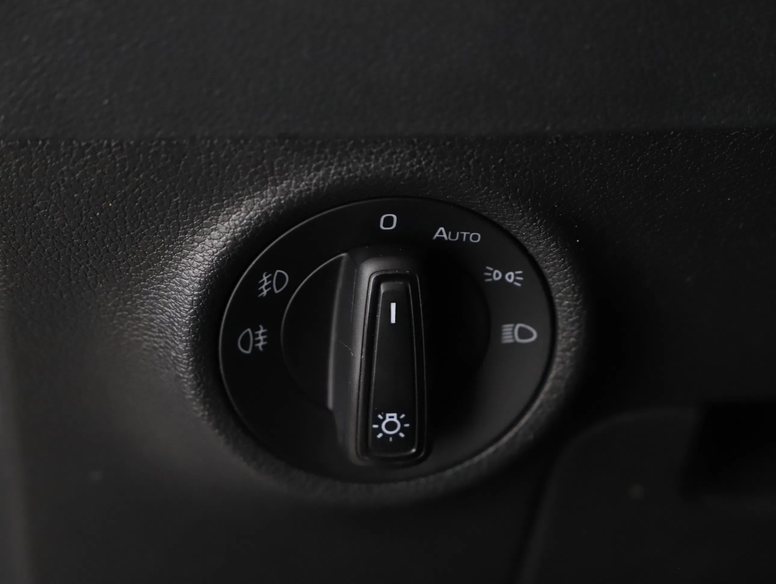 Skoda Karoq 2.0 TDI Sportline | Bild 13 von 31