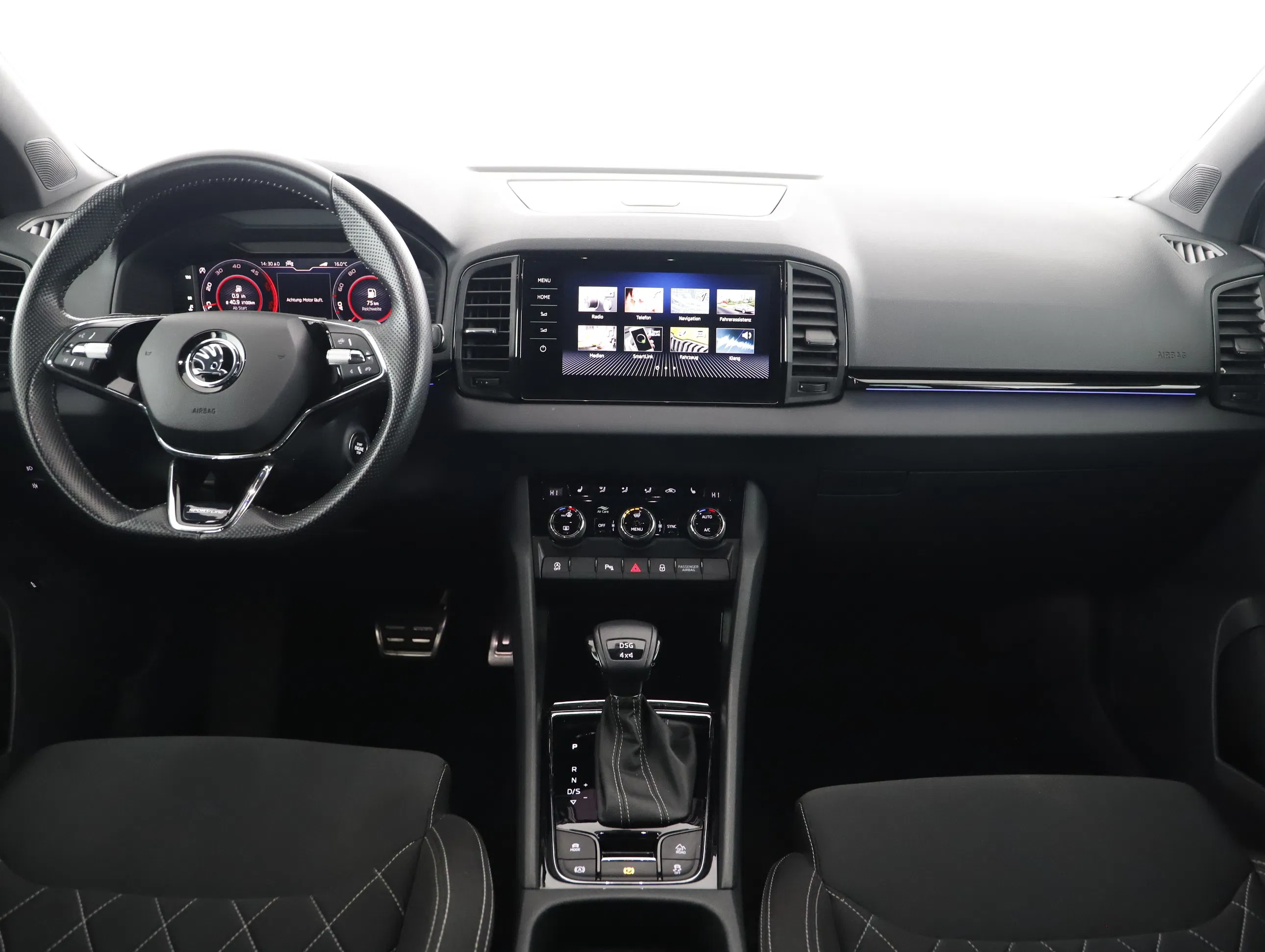 Skoda Karoq 2.0 TDI Sportline | Bild 15 von 31