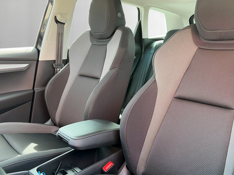 Skoda Karoq 2.0 TDI 4x4 Ambition | Bild 12 von 22