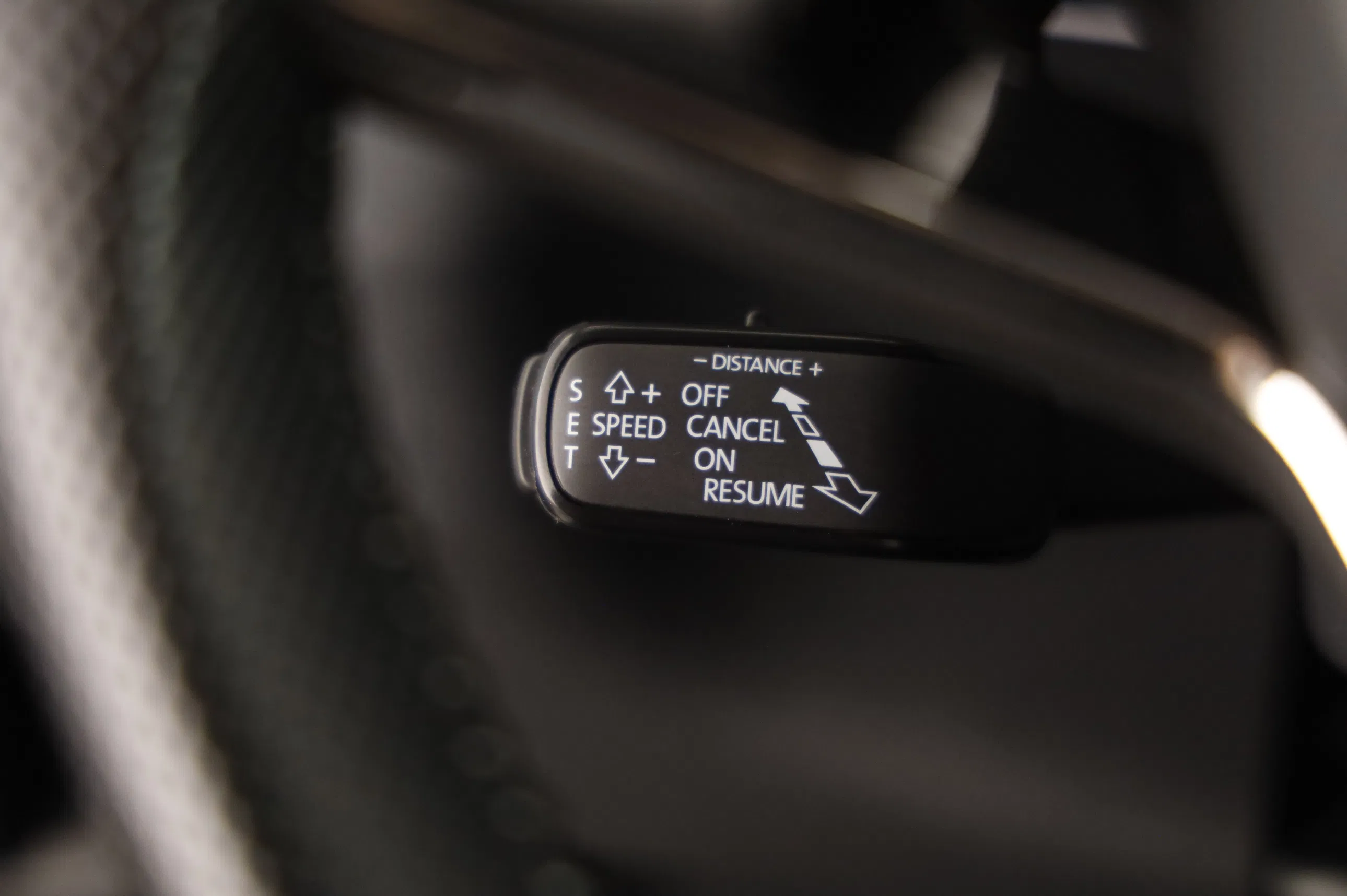 Skoda Karoq 2.0 TDI Sportline | Bild 17 von 24