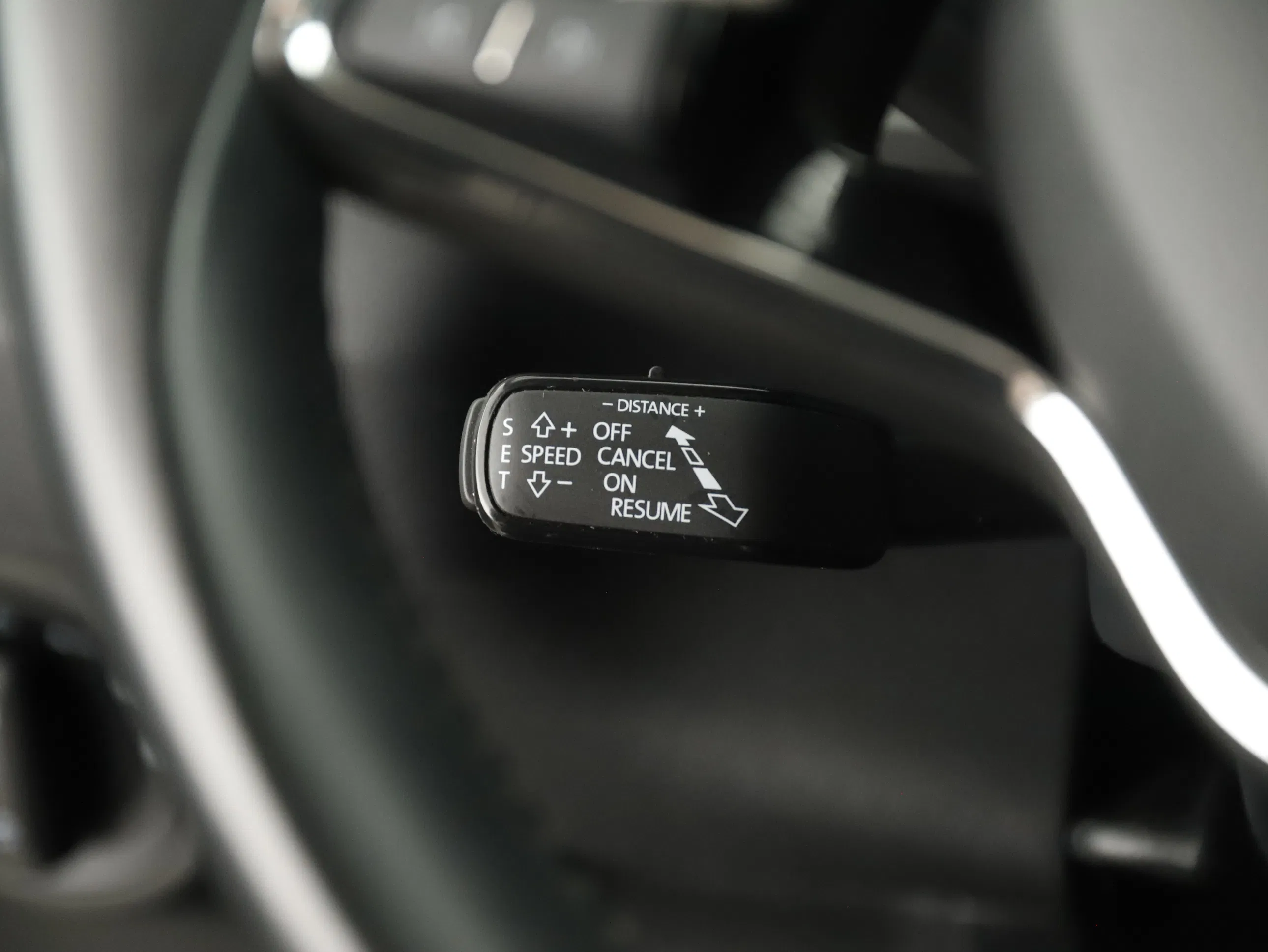 Skoda Karoq 2.0 TDI Ambition SC | Bild 13 von 24