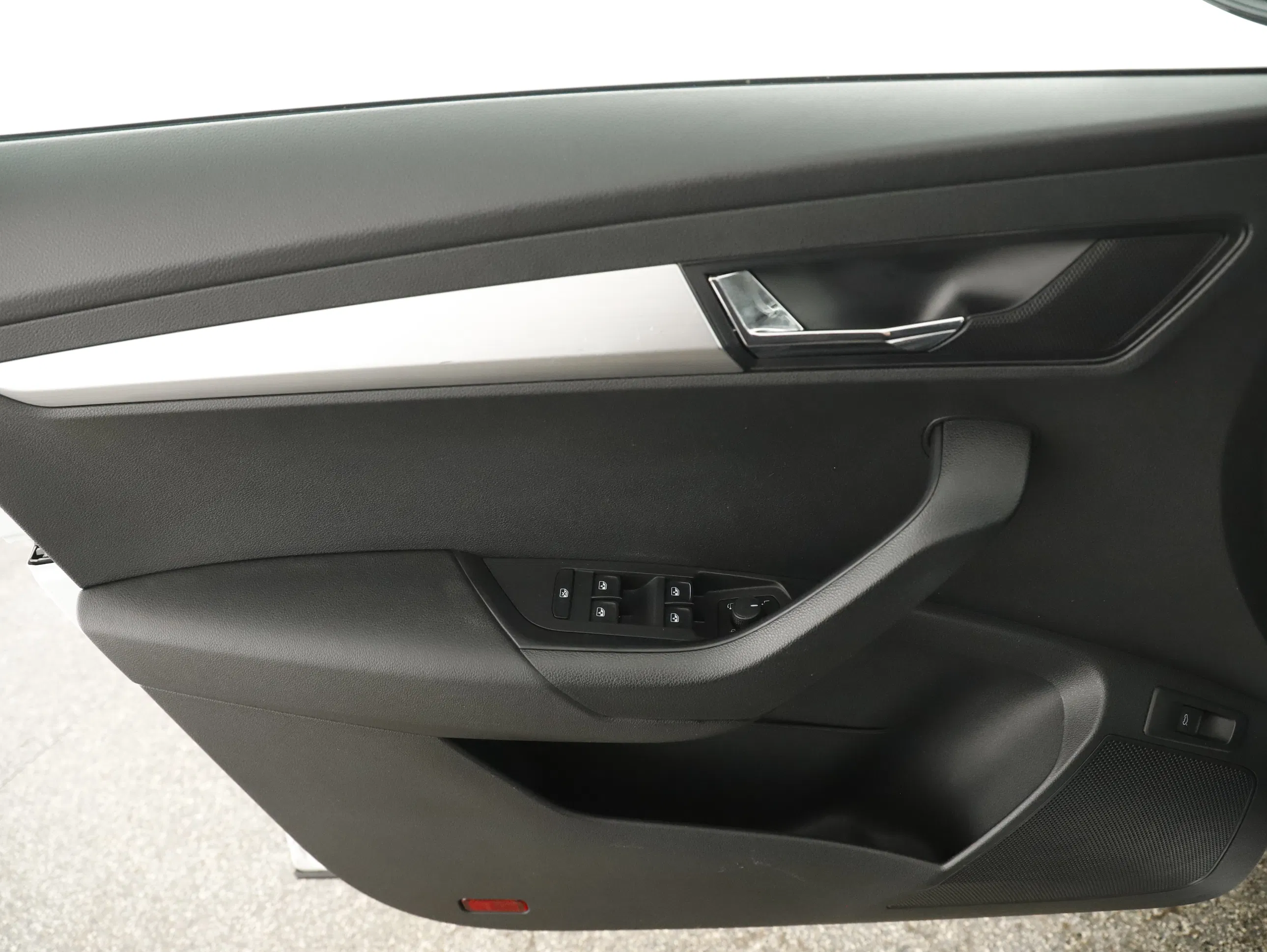 Skoda Karoq 2.0 TDI Ambition SC | Bild 5 von 24