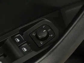 Skoda Karoq 2.0 TDI Ambition SC | Thumbnail 6 von 24