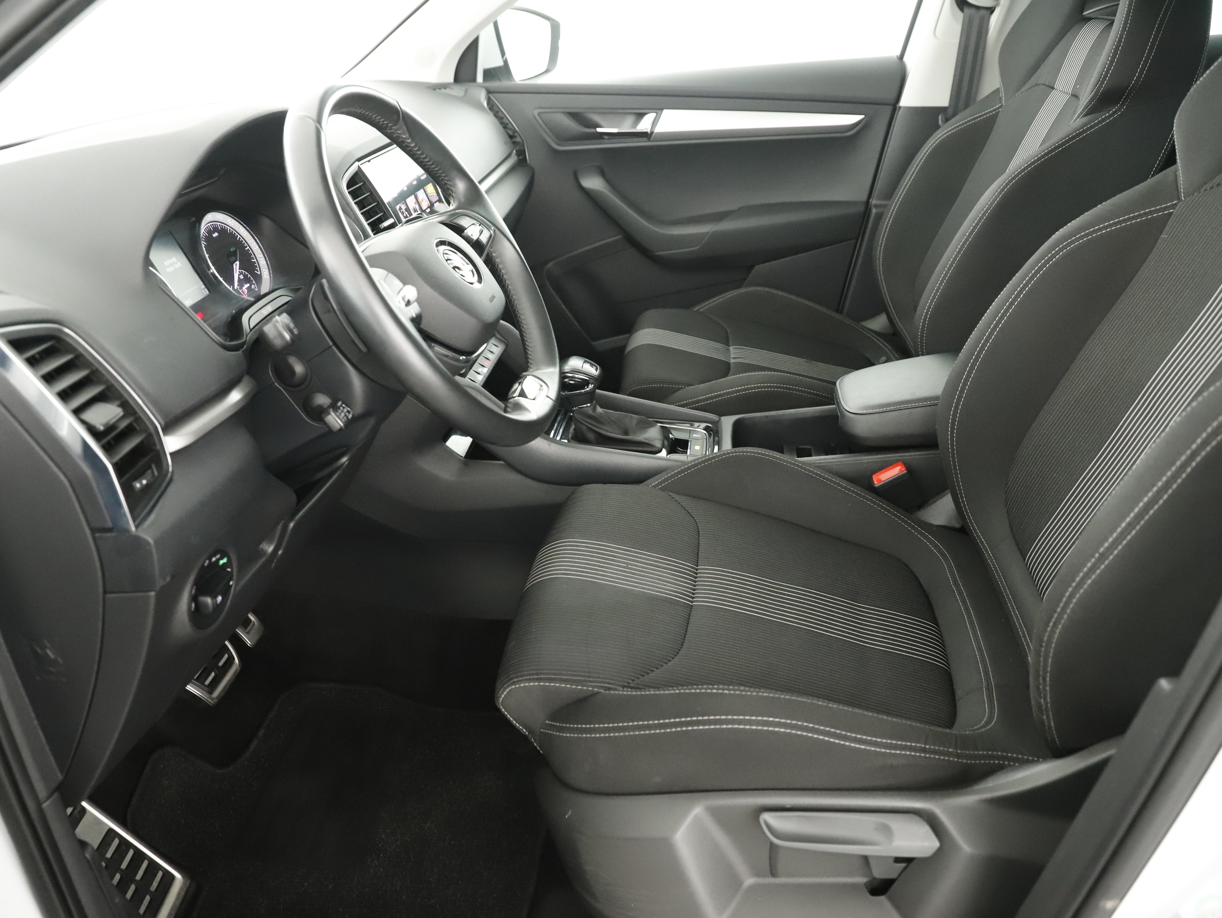 Skoda Karoq 2.0 TDI Ambition SC | Bild 8 von 24