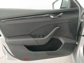 Skoda Octavia Combi 2.0 TDI Ambition | Thumbnail 11 von 30