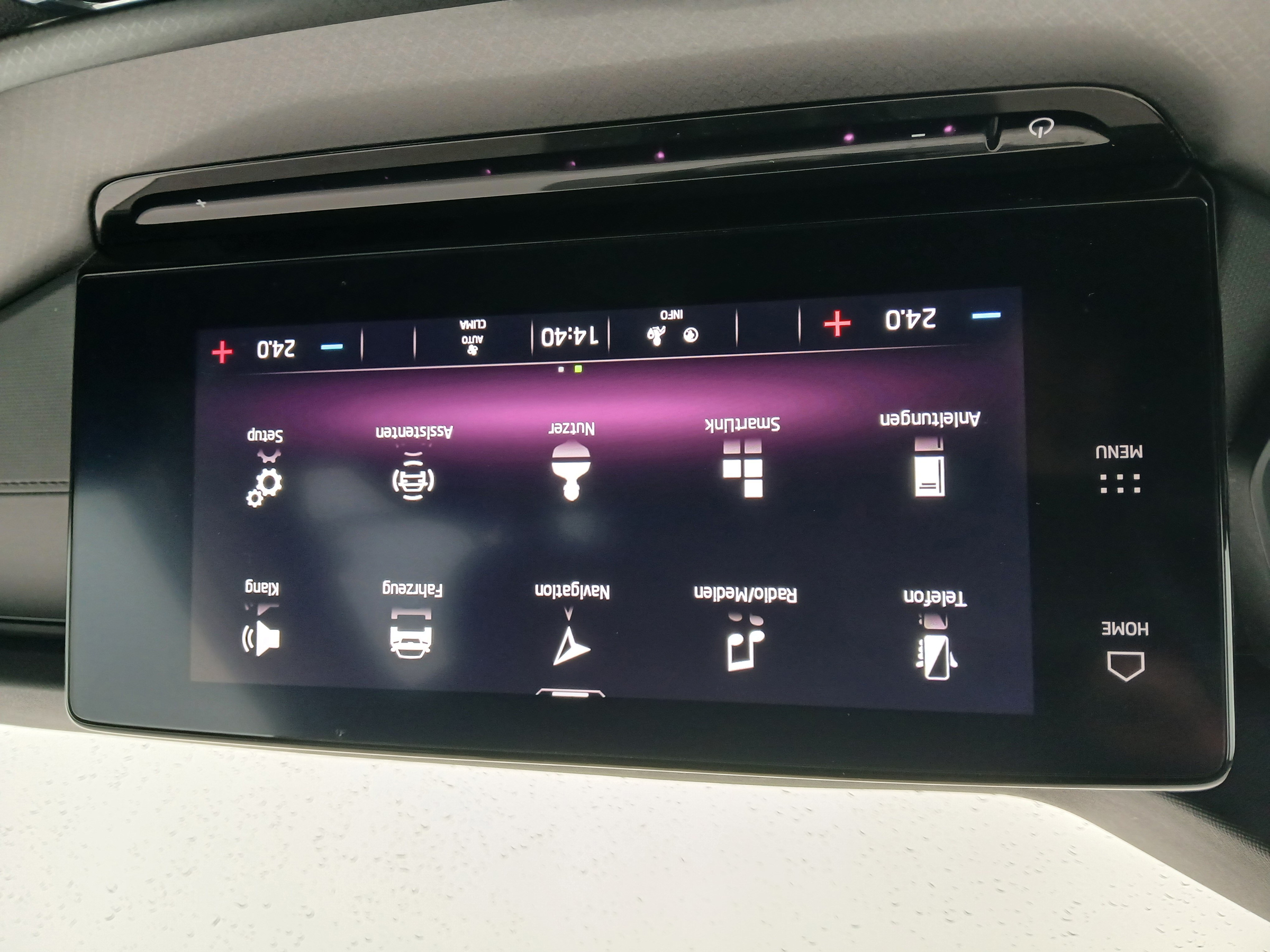 Skoda Octavia Combi 2.0 TDI Ambition | Bild 21 von 30