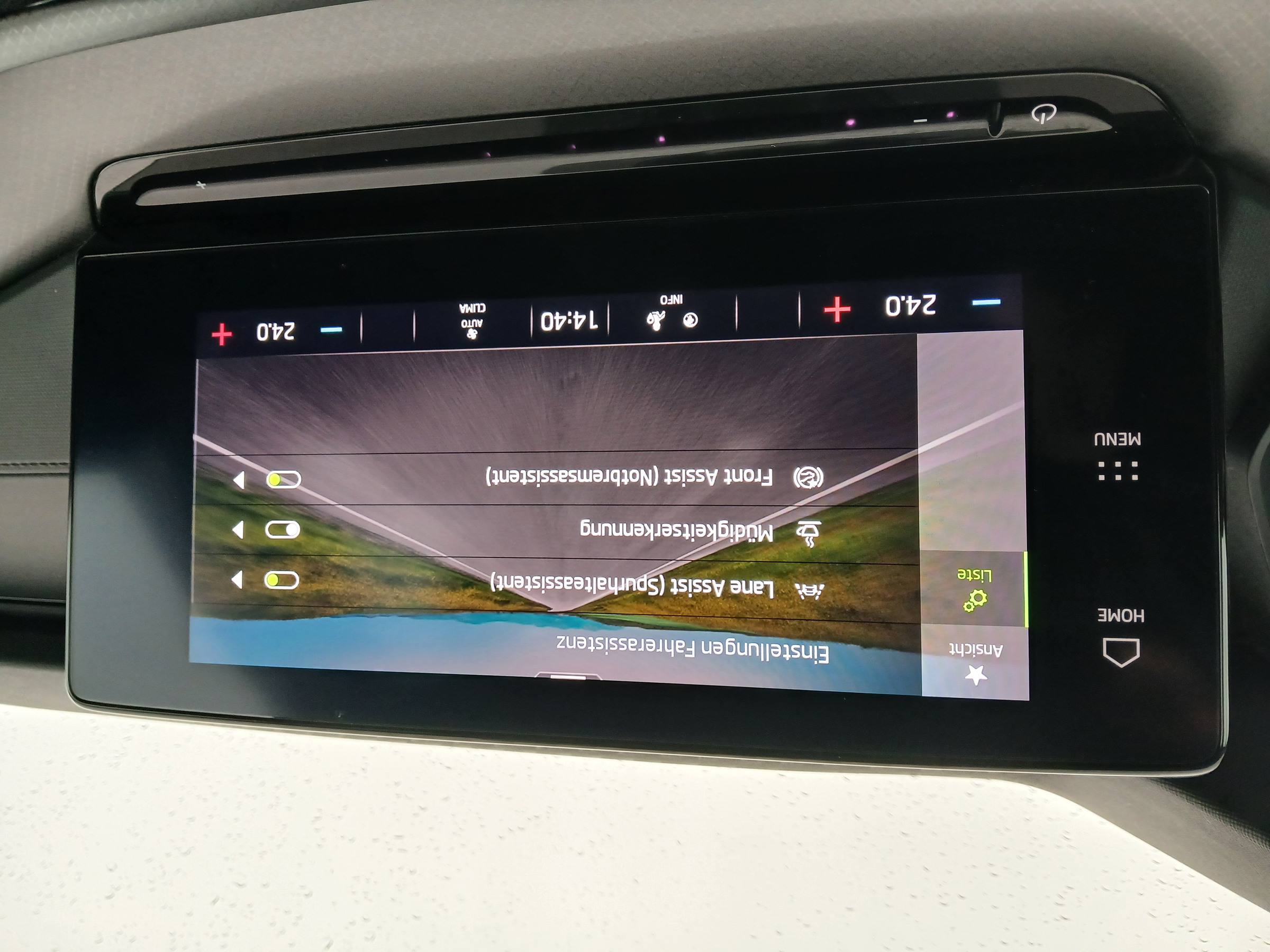 Skoda Octavia Combi 2.0 TDI Ambition | Bild 23 von 30