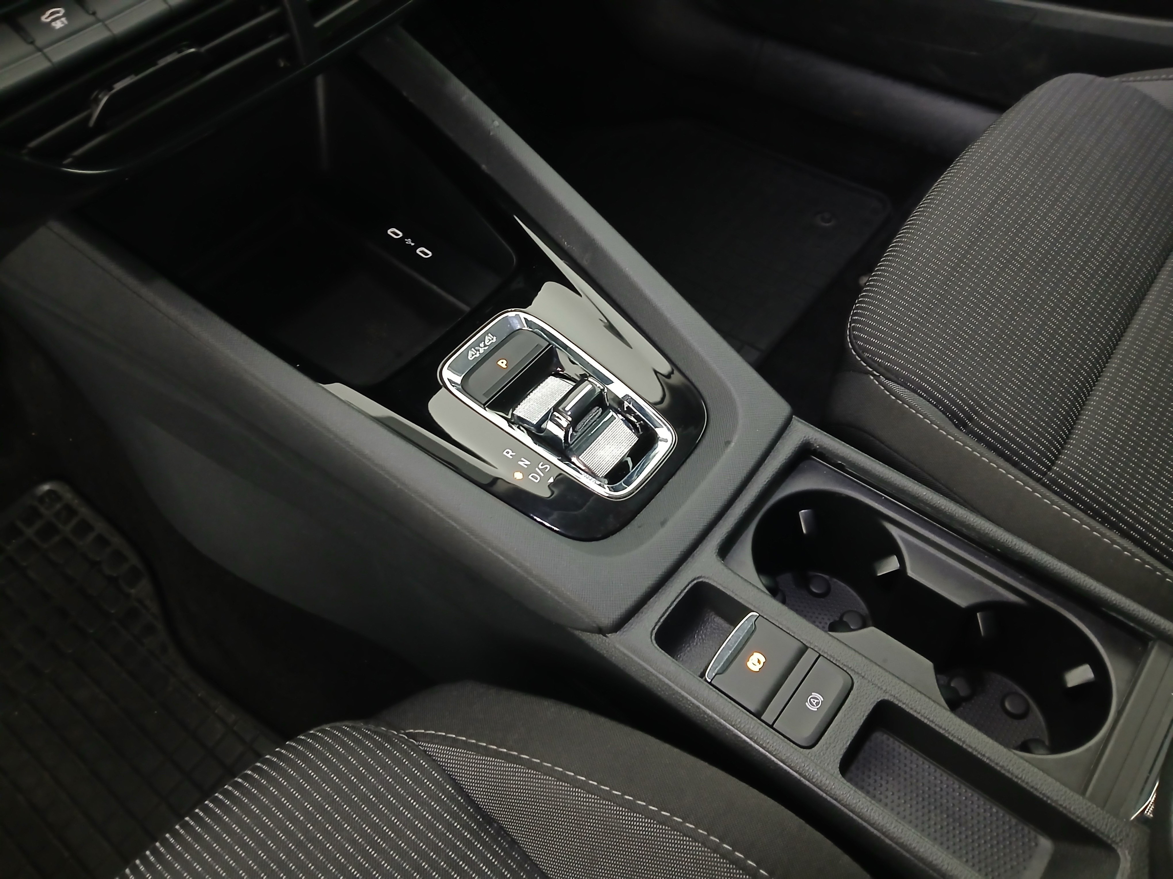 Skoda Octavia Combi 2.0 TDI Ambition | Bild 26 von 30