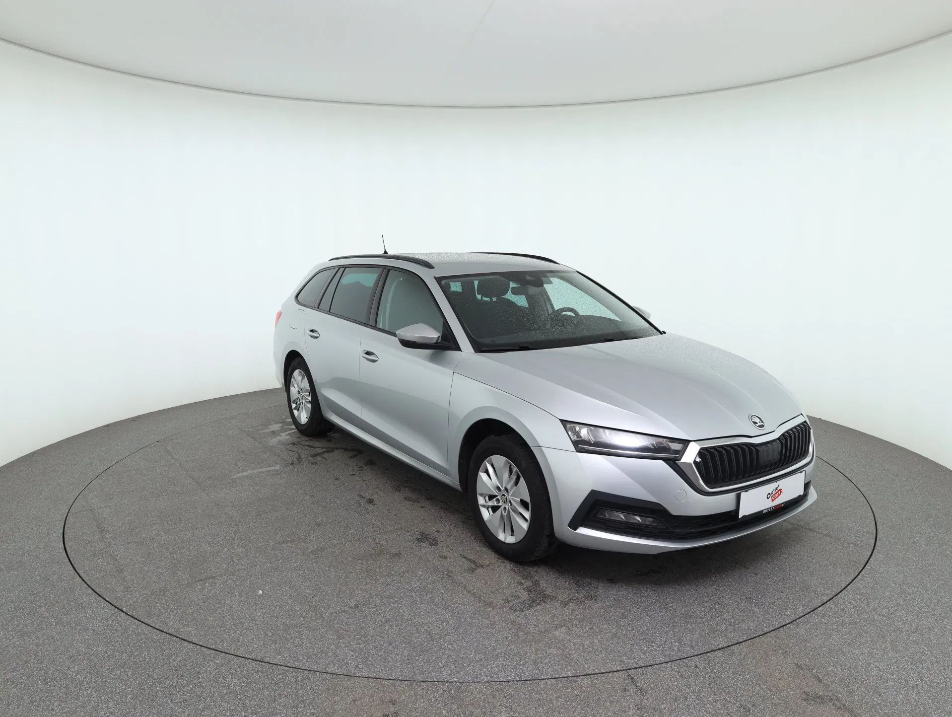 Skoda Octavia Combi 2.0 TDI Ambition | Bild 4 von 30