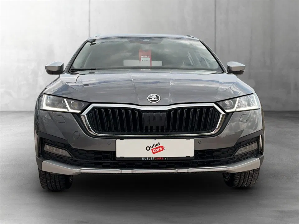 Skoda Octavia Combi 2.0 TDI 4x4 Scout | Bild 2 von 24
