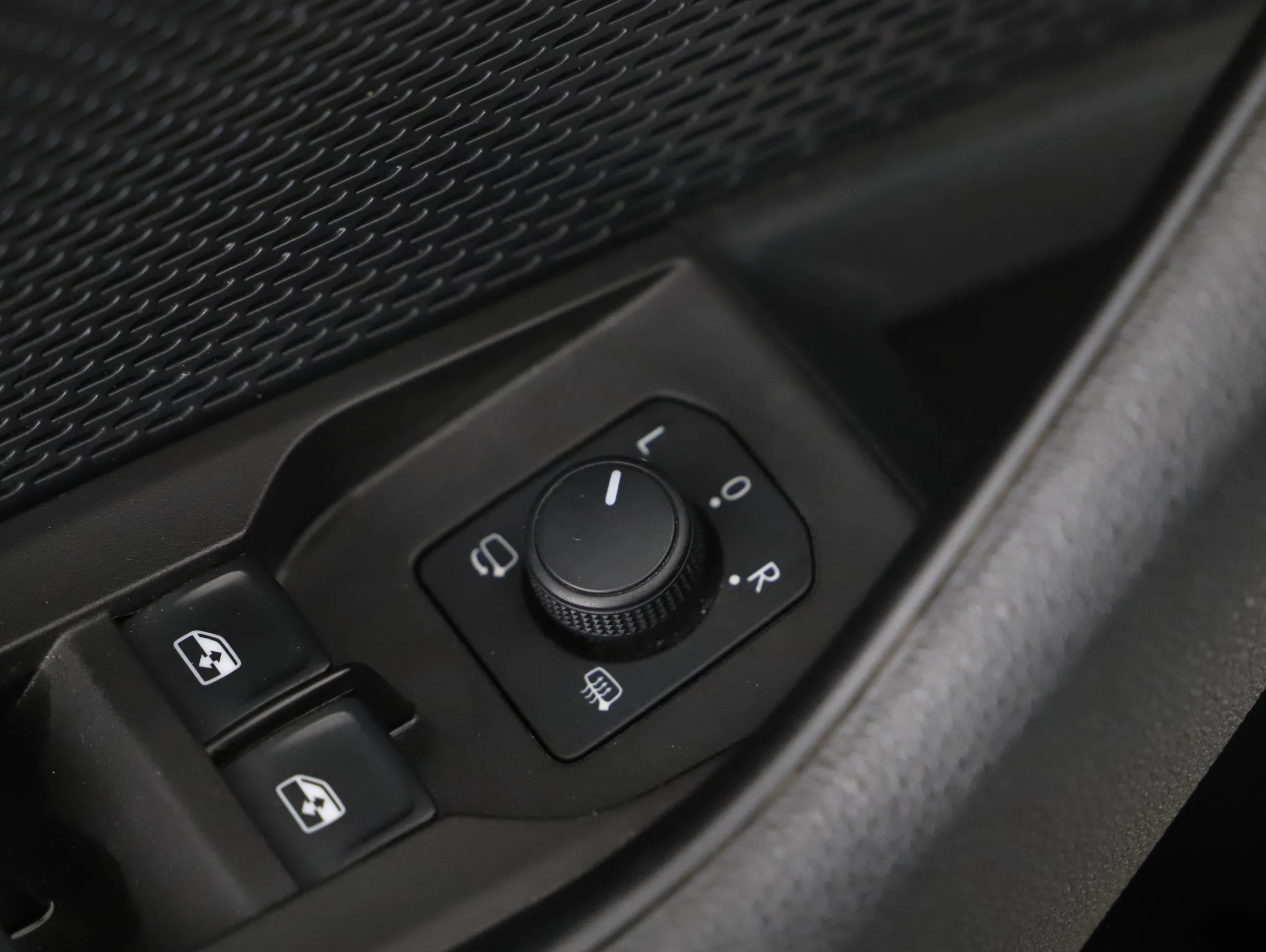 Skoda Octavia Combi 2.0TDI 4x4 Scout DSG | Bild 16 von 23