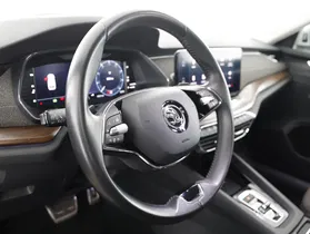 Skoda Octavia Combi 2.0TDI 4x4 Scout DSG | Thumbnail 5 von 23