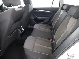 Skoda Octavia Combi 2.0 TDI 4x4 Scout | Thumbnail 5 von 20