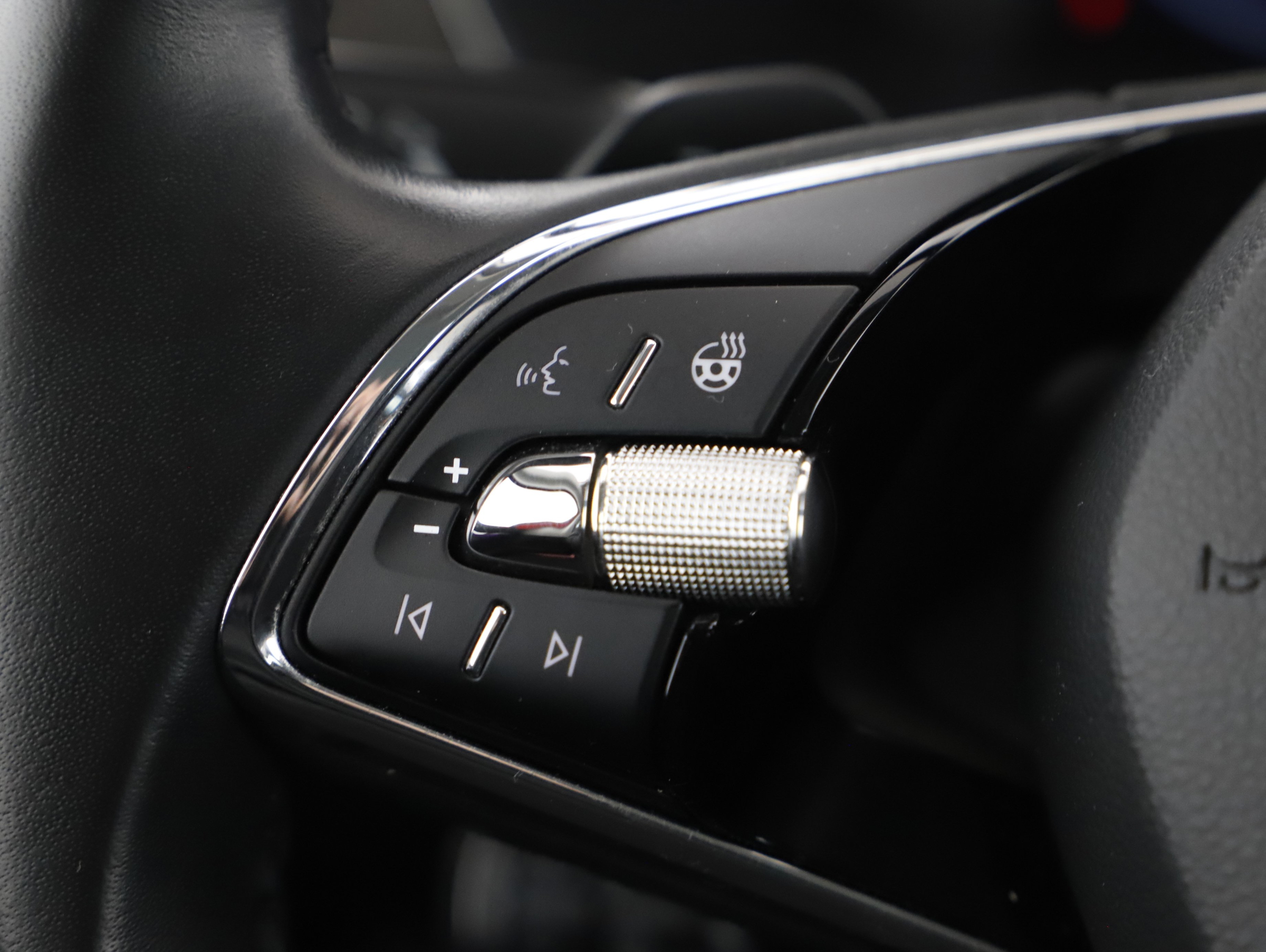 Skoda Octavia Combi 2.0TDI Scout 4X4 DSG | Bild 12 von 25