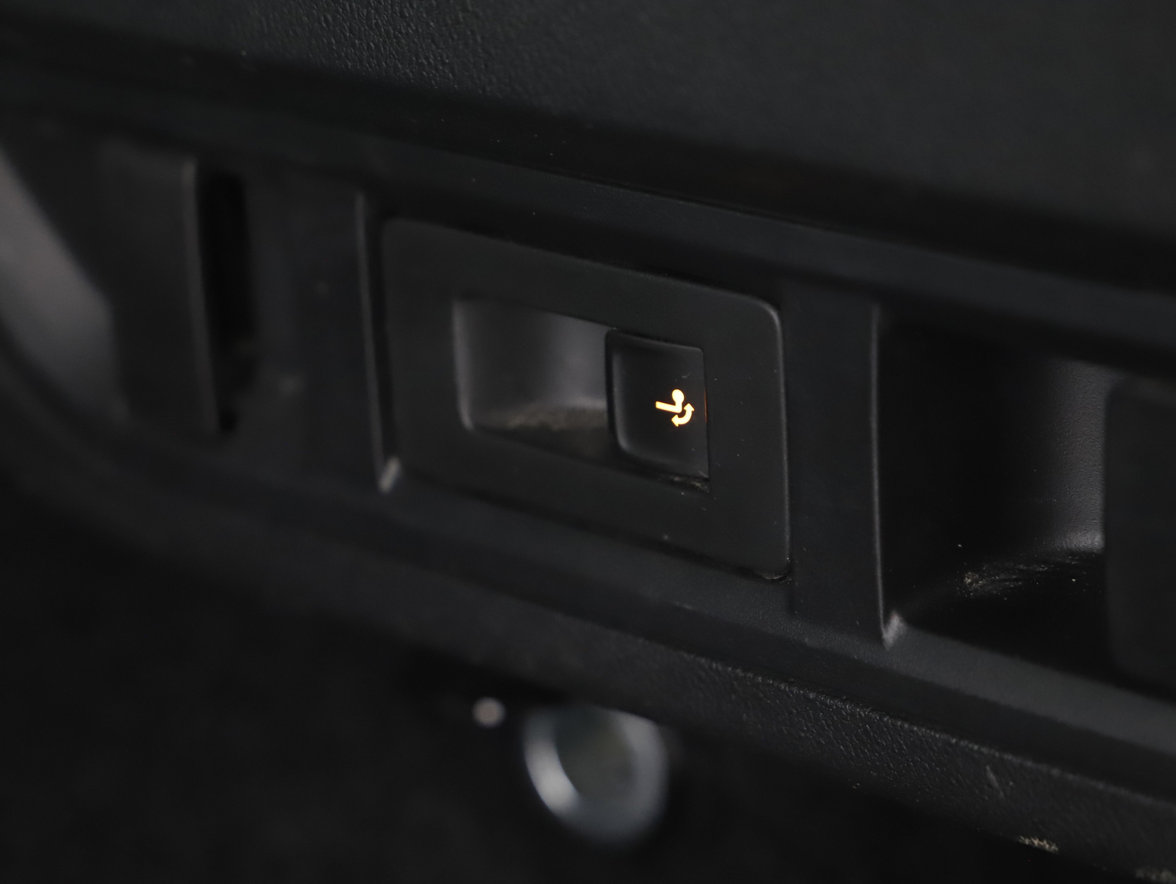 Skoda Octavia Combi 2.0TDI Scout 4X4 DSG | Bild 19 von 25