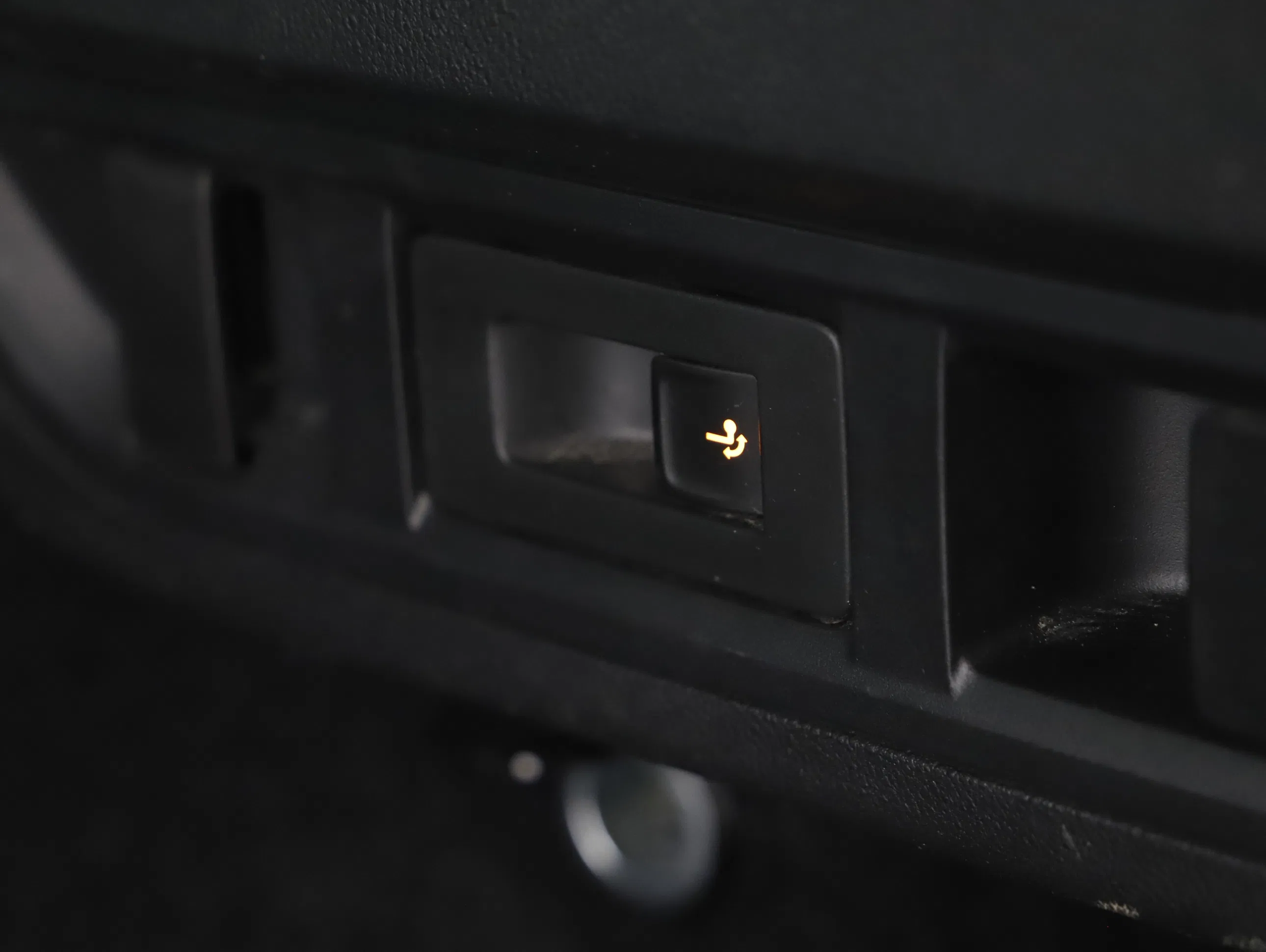 Skoda Octavia Combi 2.0TDI Scout 4X4 DSG | Bild 19 von 25