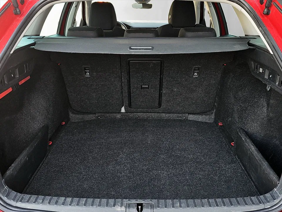 Skoda Octavia Combi 2.0TDI Scout 4X4 DSG | Bild 21 von 22