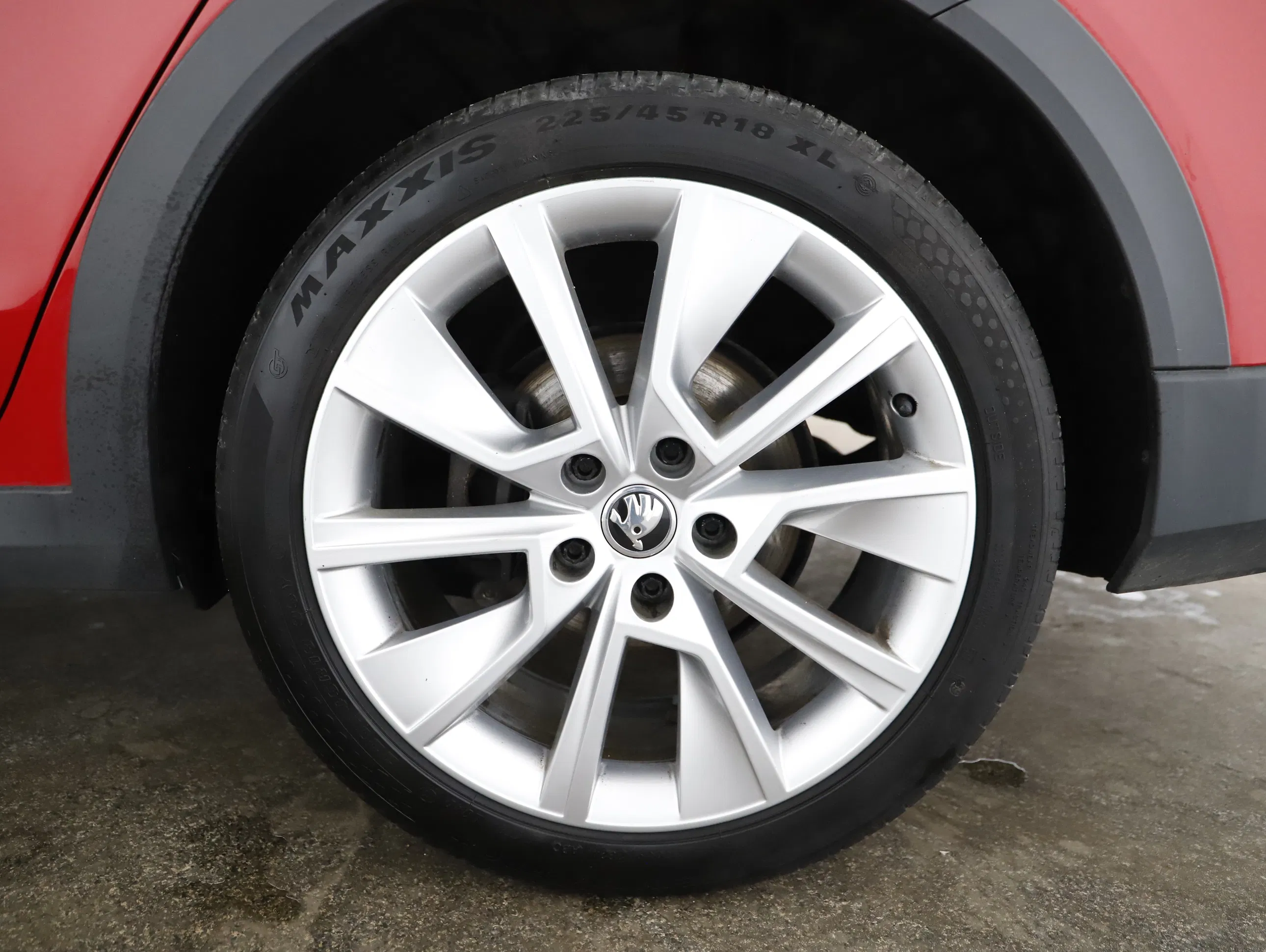 Skoda Octavia Combi 2.0TDI Scout 4X4 DSG | Bild 24 von 25