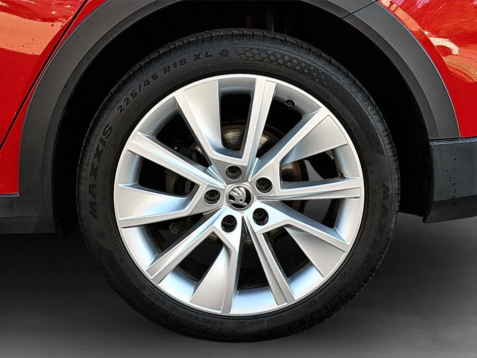 Skoda Octavia Combi 2.0TDI Scout 4X4 DSG | Bild 6 von 22