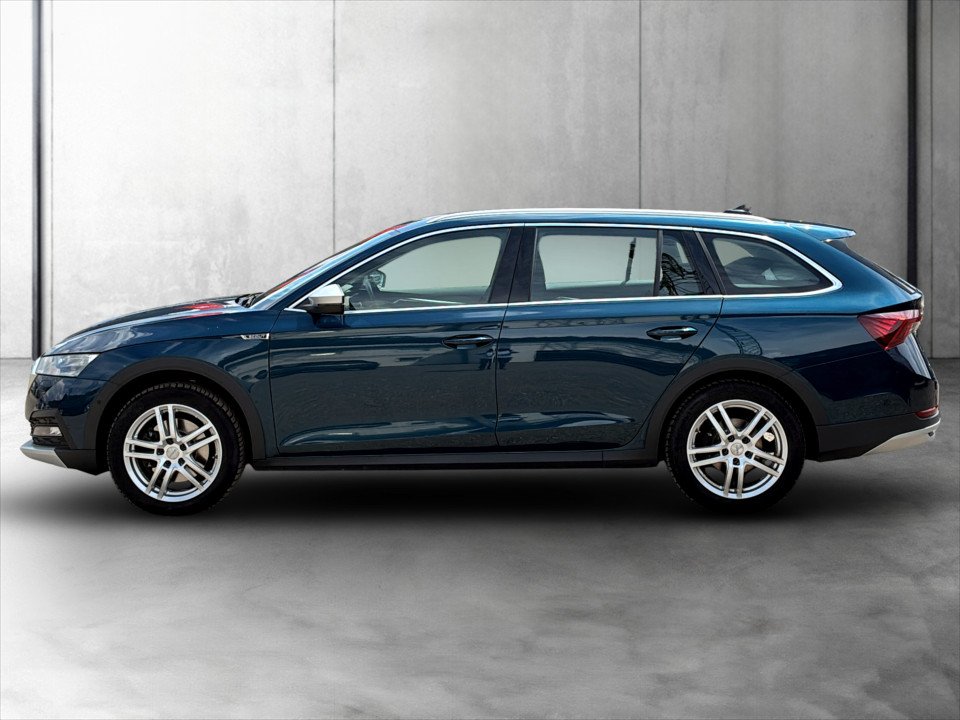 Skoda Octavia Combi 2.0 TDI 4x4 Scout | Bild 2 von 23