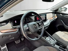Skoda Octavia Combi 2.0 TDI 4x4 Scout | Thumbnail 7 von 23
