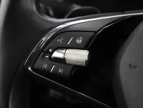 Skoda Octavia Combi 2.0 TDI Scout | Thumbnail 21 von 27