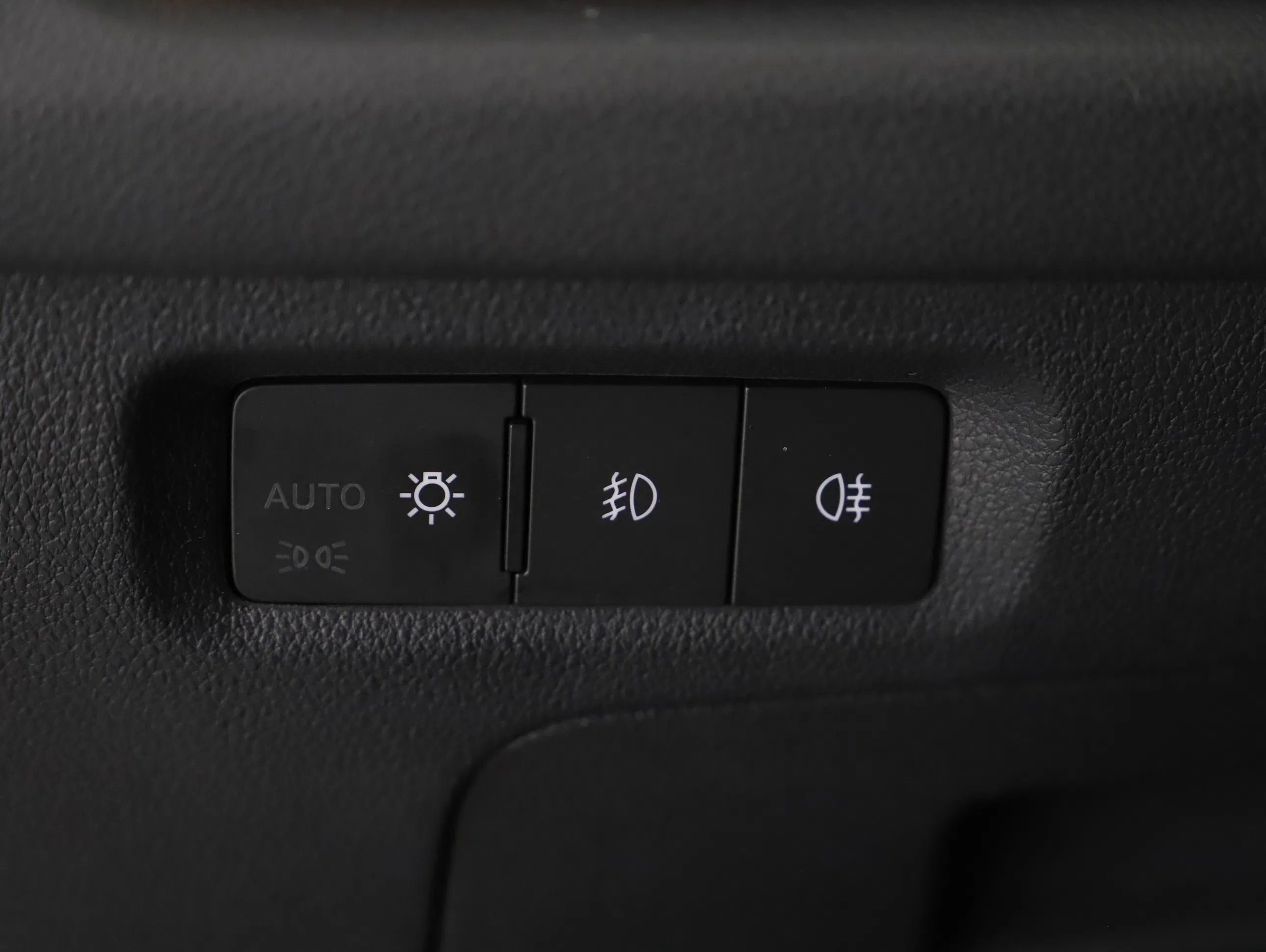 Skoda Octavia Combi 2.0 TDI Scout | Bild 23 von 27